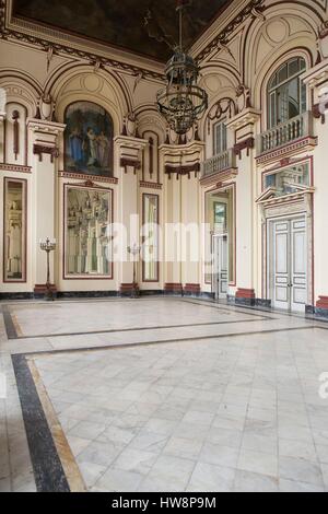 Kuba, Ciudad De La Habana Provinz, Havanna, Centro Habana Bezirk, Salon de Los Espejos (Halle der Spiegel) im Museum der Revolution, ehemaligen Präsidentenpalast, gebaut im Jahre 1913 von den Architekten Paul Belau und Carlos nächstgelegenen Stockfoto
