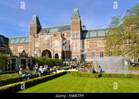 Niederlande, Nord-Holland, Amsterdam, Museumplein Museum district, Rijksmuseum, im neugotischen Stil 1885 erbaute Stockfoto