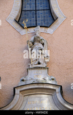 Sankt Nikolaus, Pfarrkirche St. Nikolaus in Bad Ischl, Österreich am 14. Dezember 2014. Stockfoto