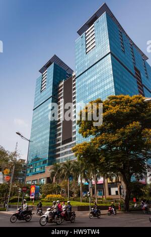 Vietnam, Ho Chi Minh Stadt, Vincom-Center-Gebäude, außen Stockfoto