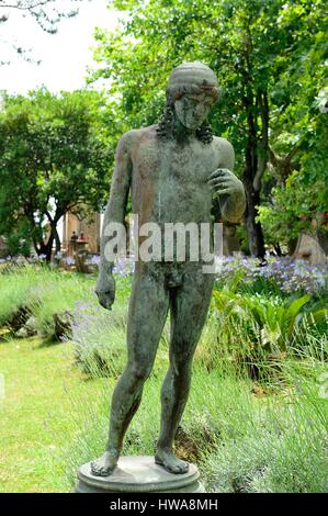 Italien, Kampanien, Amalfiküste, Weltkulturerbe von UNESCO, Statue, Garten der Villa Cimbrone, Ravello Stockfoto