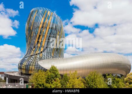 Frankreich, Gironde, Bordeaux, La Cité du Vin (Eröffnung Juni 2016), entworfen von Anouk Legendre und Nicolas Desmazieres Architekten der Agentur Stockfoto