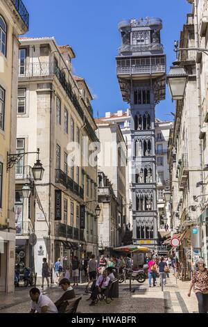 Portugal, Lissabon, Baixa Pombal Bezirk, Elevador Santa Justa, Metall-Turm mit Aufzug im neugotischen Stil erbaut, im Jahre 1902 von Raoul Mesnier du Pons Stockfoto