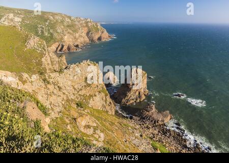 Portugal, Lisboa e Setubal Provinz, Region Lissabon, Sintra, Naturpark Sintra-Cascais, Cabo da Roca, der westlichste Punkt Europas, Leuchtturm Stockfoto