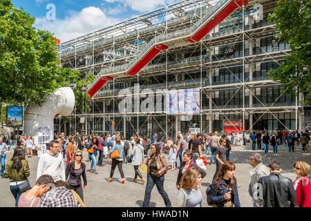 Frankreich, Paris, Centre Georges Pompidou, auch bekannt als Architekten Beaubourg Enzo Piano, Richard Rogers und Gianfranco Franchini Stockfoto