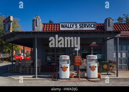 USA, North Carolina, Mt. Airy, Stadt war das Modell für Mayberry in der Fernsehserie Andy Mayberry, Wally's-Service-Station Stockfoto