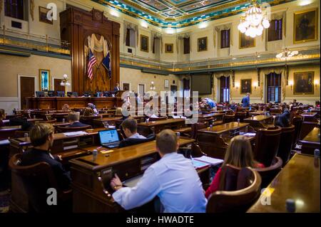 USA, South Carolina, Columbia, South Carolina State House, Recht Studentenklasse in der Kammer von dem Repräsentantenhaus Stockfoto