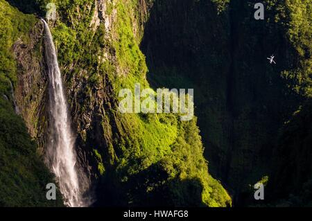 La Réunion, Trou de Fer Wasserfall gesehen von den Wanderweg ab Salazie Dorf, dem Trou de Fer (Iron Loch) ist eine Schlucht auf der Insel Réunion, Stockfoto