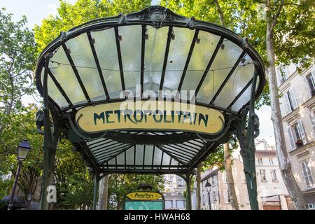 Frankreich, Paris, Montmartre Viertel Quadratmeter des Abbesses, Eingang zur Metro Abbesses Typ Jugendstil-Architekten Hector Guimard Stockfoto
