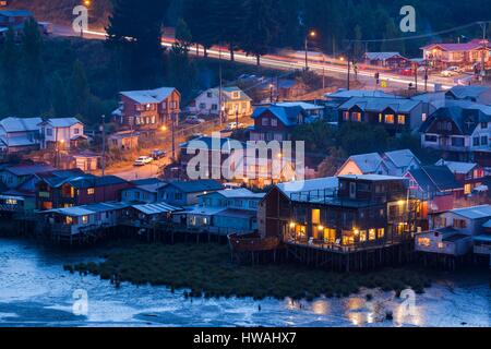 Chile, Chiloé Insel, Castro, Palafito Pfahlbauten, erhöht, Ansicht Stockfoto