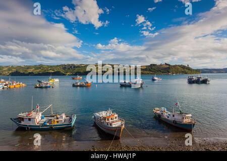 Chile, Chiloé Insel, Dalcahue, Angelboote/Fischerboote Stockfoto