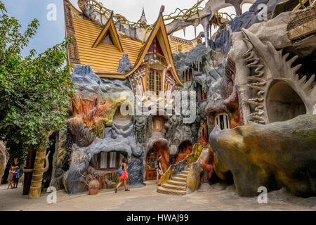 Vietnam, Central Highlands Region, Dalat, Hang Nga Gustehouse oder Crazy House konstruiert und gebaut von vietnamesischen Architekten Dang Viet Nga ist sowohl g Stockfoto