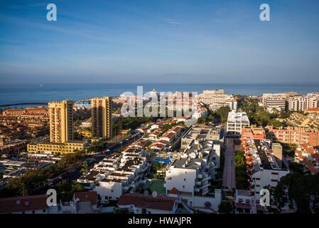 Dämmern erhöhten Blick von Los Cristianos, Playa de Las Americas, Teneriffa, Kanarische Inseln, Spanien Stockfoto