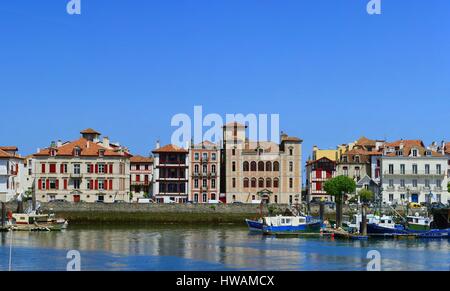 Frankreich, Pyrenees Atlantiques, Saint Jean de Luz, Hafen Stockfoto