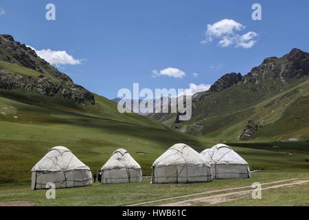 Kirgisistan, Naryn Provinz, Stadtrundfahrt und Mountain Trek, Jurte Dorf Stockfoto