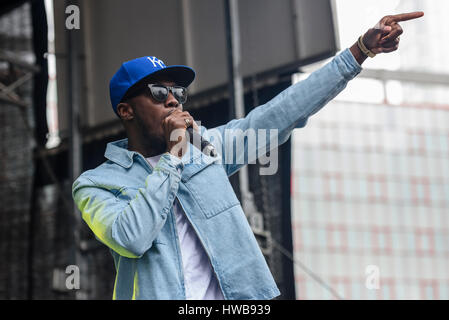 Belfast, Nordirland. 17 Mar 2017 - Reggie N Bollie spielen St. Patrick's Day Konzert Stockfoto