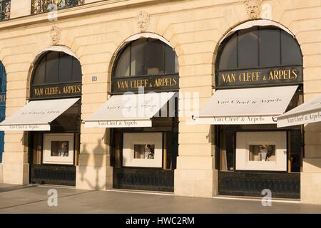 Van Cleef und Arpels Shop in Place Vendome, Paris, Frankreich Stockfoto