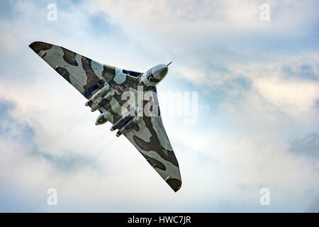 Letzten Flug über RAF Marham für die letzten verbleibenden Vulcan-Bomber. Stockfoto