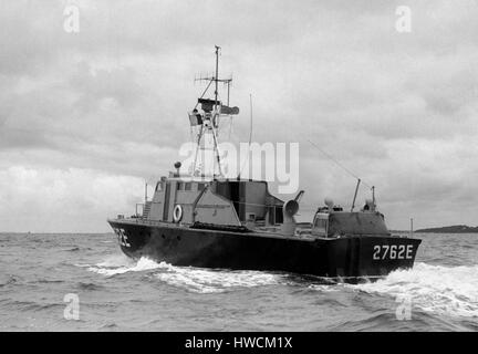 AJAX-NEWS & FEATURE SERVICE. 7. JUNI 1956. SOLENT, ENGLAND. -ASR SEA TRIALS-AIR SEA RESCUE CRAFT 2762E IM SOLENT.  FOTO: AJAX NEWS & FEATURE-SERVICE/VT-SAMMLUNG REF: VT2242 Stockfoto