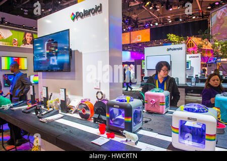 LAS VEGAS - JAN 08: The Polaroid-Stand auf der CES in Las Vegas statt, am 8. Januar 2017, CES ist die weltweit führenden Unterhaltungselektronik Messe. Stockfoto