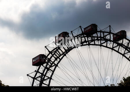 Eines der Wahrzeichen von Wien in Österreich ist der große Wagen im Prater, Eines der Wahrzeichen von Wien in Österreich ist Das Riesenrad Im Prater Stockfoto