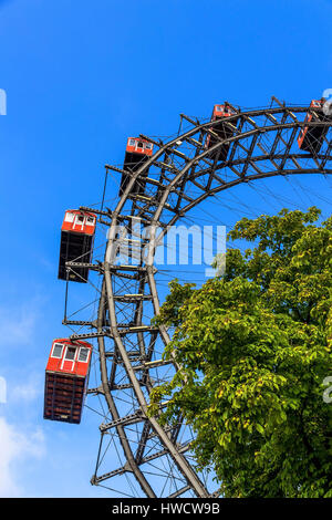 Eines der Wahrzeichen von Wien in Österreich ist der große Wagen im Prater, Eines der Wahrzeichen von Wien in Österreich ist Das Riesenrad Im Prater Stockfoto