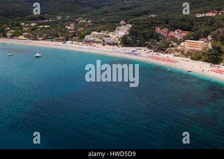 Griechenland, Parga, Epirus Region zurück Strandbereich, erhöhten Blick von der venezianischen Burg Stockfoto