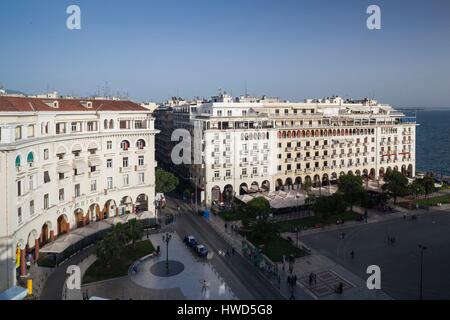 Zentralregion Mazedonien, Griechenland, Thessaloniki, Aristotelous Square, Buildlings, erhöht, Ansicht Stockfoto