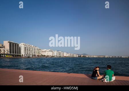 Griechenland, Mazedonien Zentralregion, Thessaloniki, Blick mit Menschen Stockfoto