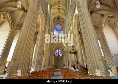 Frankreich, Somme, Abbeville, Stiftskirche St. Vulfran gebaut im Jahr 1488, Mittelschiff Stockfoto