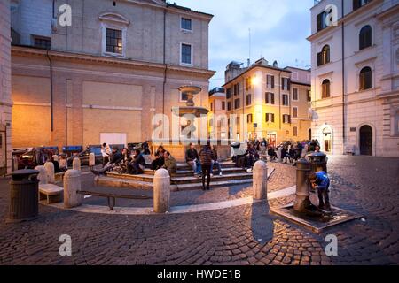 Italien, Latium, Rom, Altstadt Weltkulturerbe von UNESCO, Monti Viertel, Piazza Madonna dei Monti Stockfoto