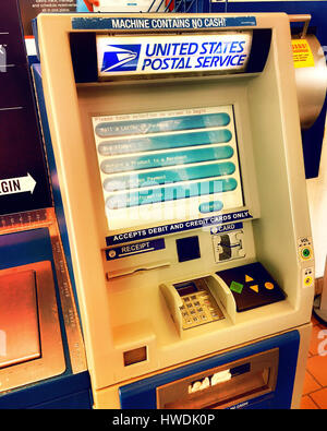 Automatisierte Postal Center Kiosk, USPS, USA Stockfoto
