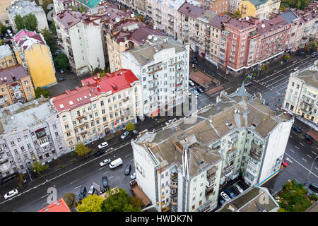 Luftaufnahme von Straßen in der Innenstadt von Kiew, Ukraine Stockfoto