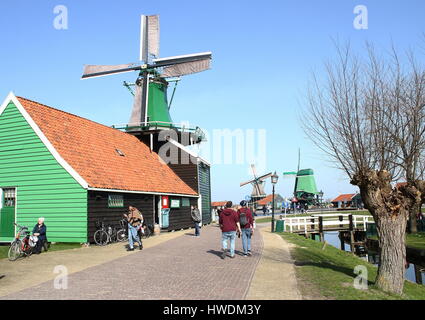 Late18th Jahrhundert Senf Mühle De Huisman in Zaanse Schans, Zaandam / Zaandijk, Niederlande Stockfoto