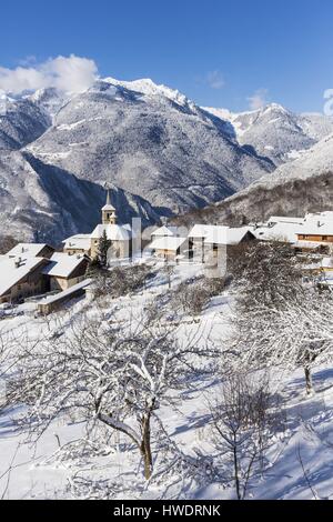 Frankreich, Savoyen, Aigueblanche, Weiler Villargerel, Tal der Tarentaise, Blick auf die Kette von der Lauziere Stockfoto