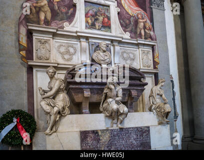 Basilica di Sanrta Croce, die wichtigsten Franziskaner-Kirche in Florenz, Italien Stockfoto
