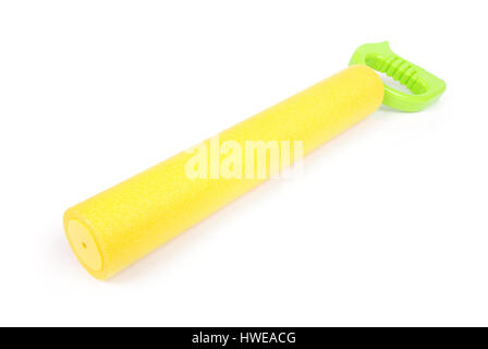 Gelbe Kinder Spielzeug Wasser isoliert auf weißem Hintergrund Stockfoto