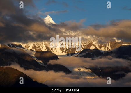 Meili Schneeberg, Morgen, Sanjiang Naga, Provinz Yunnan, China Stockfoto