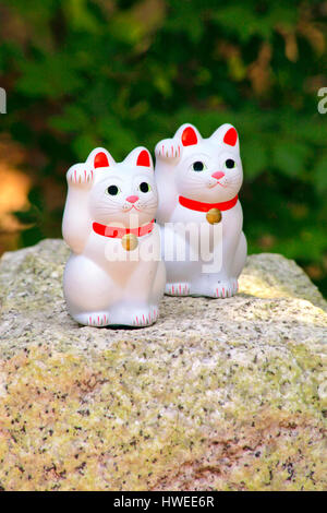 Maneki Neko am Gotokuji Tempel Tokyo Japan Stockfoto