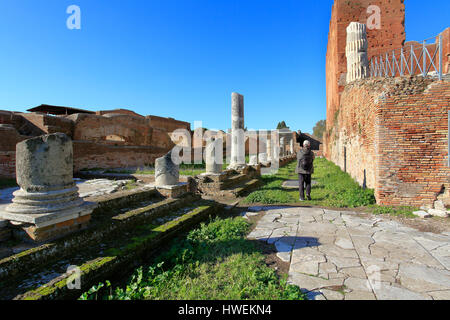 Italien Lazio Ostia Antica - Ansicht von Cardo Massimo Stockfoto