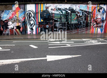 Kobra Graffiti Chalk Farm london Stockfoto