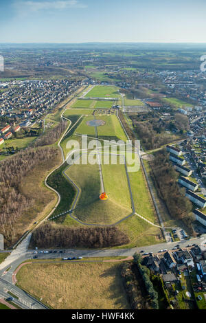 Lippepark Hamm, Sicht auf den Heap, Spirale und begehbare Kunstwerke, leuchtend Orange, Hamm, Ruhrgebiet, Nordrhein-Westfalen, Deutschland, Lippepark Hamm, A Stockfoto