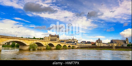 Amboise mittelalterliche Burg oder Schloss und Brücke an Loire. Frankreich, Europa. Der UNESCO. Stockfoto