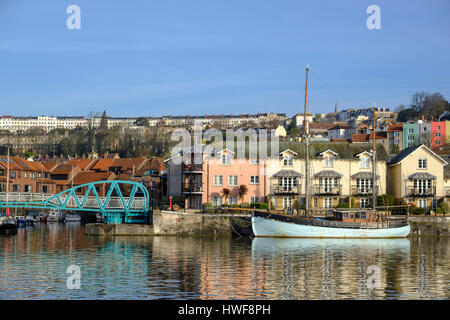 Entlang des Hafens in Bristol Stockfoto