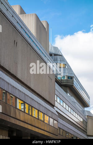 Sampson Haus, 64 Hopton Street, London, UK. Brutalismus, Brutalismus, Fitzroy Robinson & Partner für Lloyds Bank entworfen hat. Stockfoto