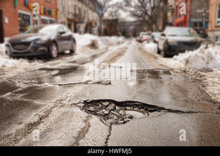 Großen Schlagloch in Montreal, Kanada. Stockfoto