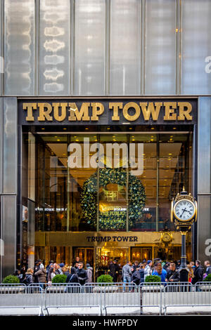 Fassade des Trump Tower, Residenz des Präsidenten wählen Donald Trump Stockfoto