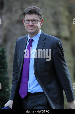 London, Großbritannien. 21 Mär, 2017. Greg Clark Staatssekretär für Wirtschaft, Energie und industrielle Strategie betrachtet, die Teilnahme an der wöchentlichen Kabinettssitzung in Downing Street. Credit: Wfpa/alamy leben Nachrichten Stockfoto