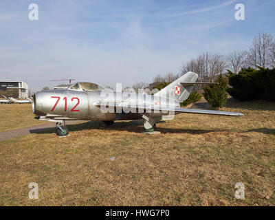 Polnische PZL-Mielec Lim-1-Version der Mig-15 im Krakau Aviation Museum in Polen Stockfoto