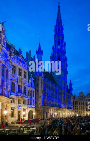 Belgien, Brüssel, Grand-Place, Hotel de Ville, abendlichen Beleuchtung Stockfoto